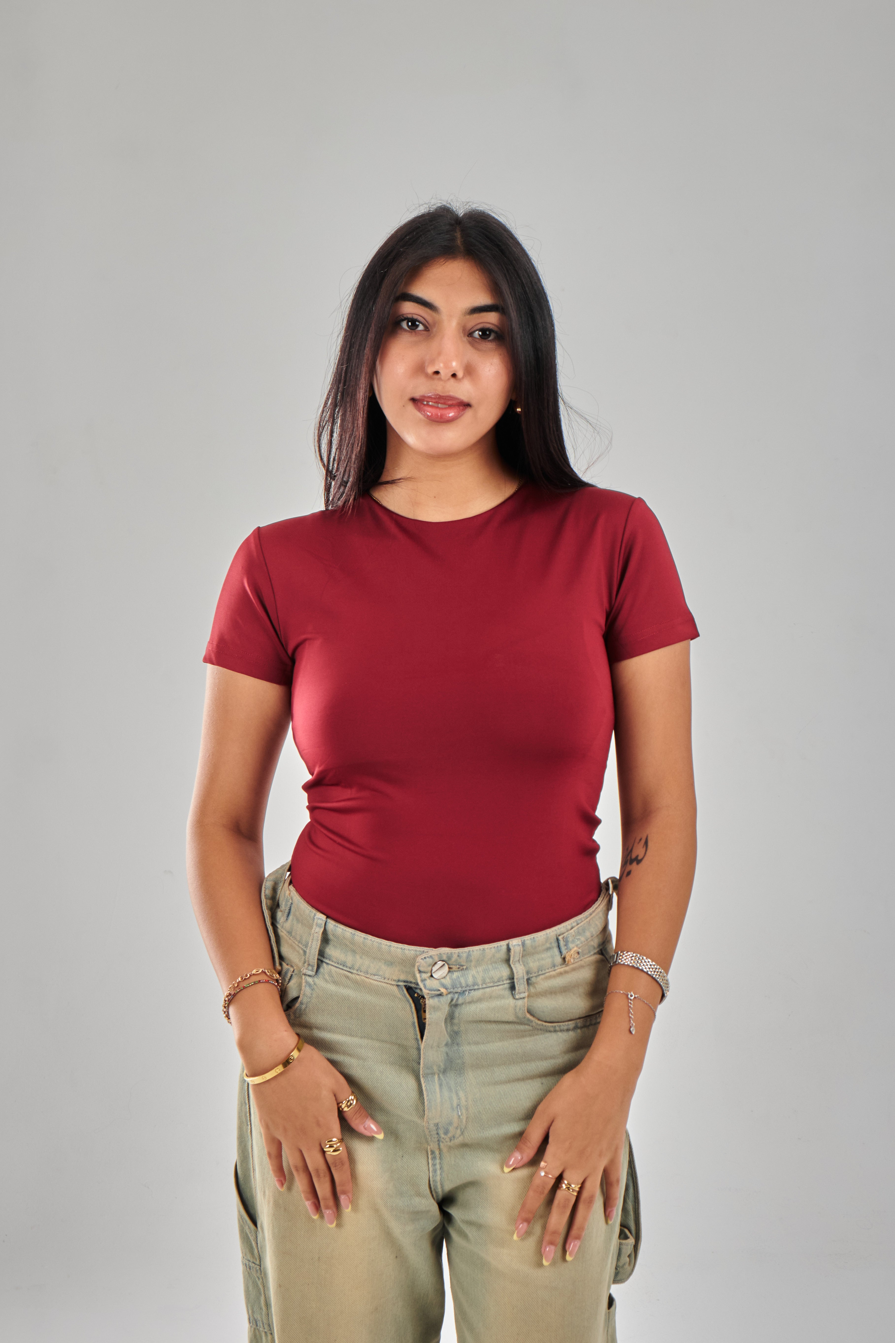 Round Neck Short Sleeves