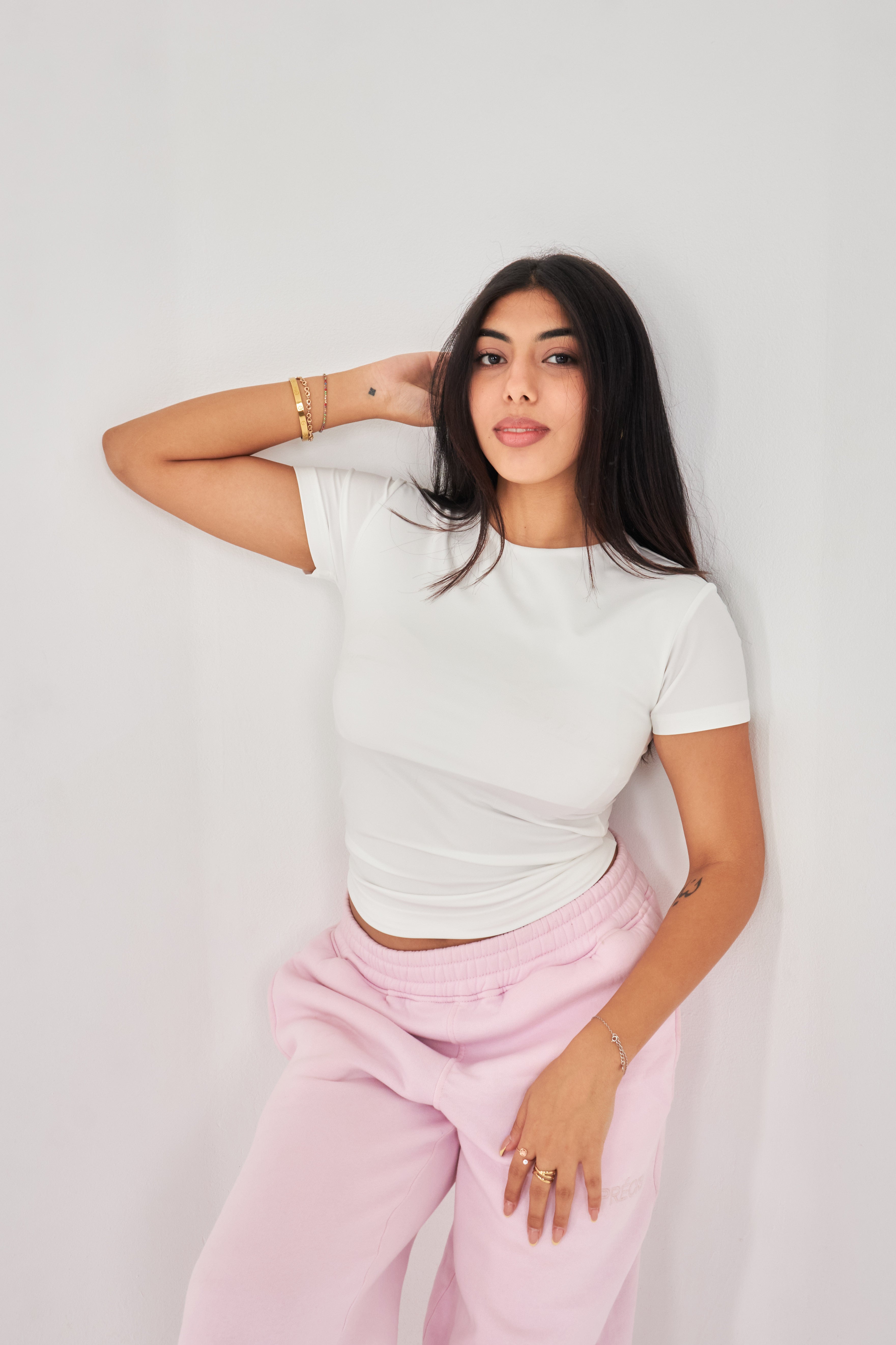 Round Neck Short Sleeves