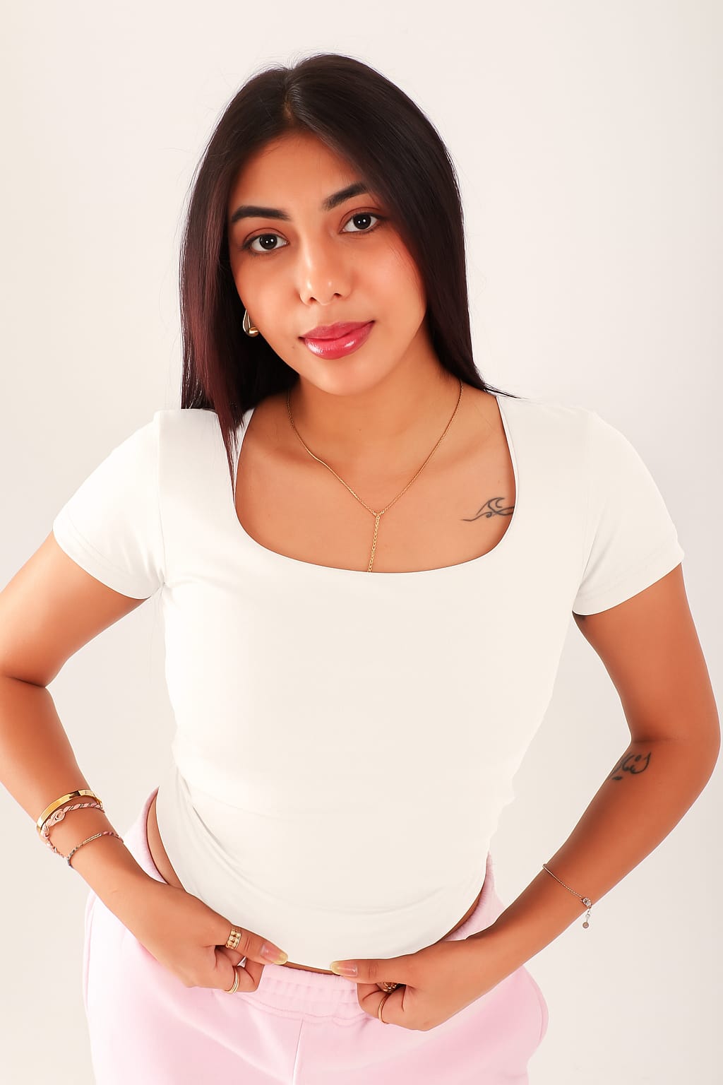 Square Neck Short Sleeves